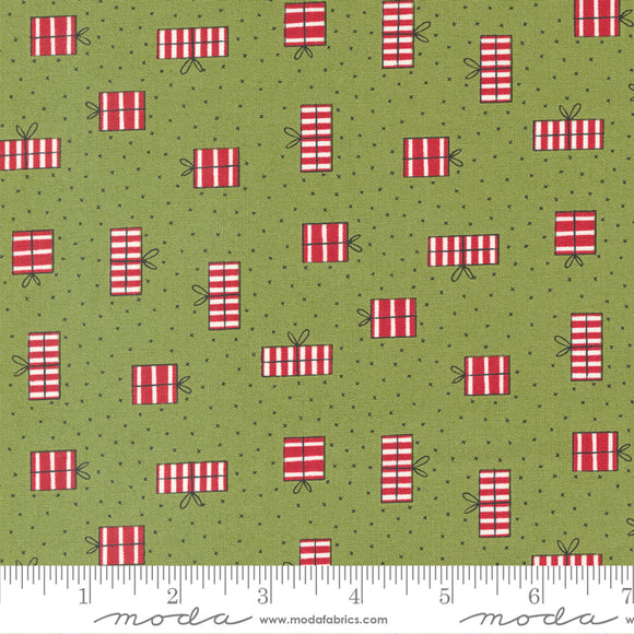 Blizzard Wrapped Up Pine Yardage by Sweetwater for Moda - 55623 13 - PRICE PER 1/2 YARD