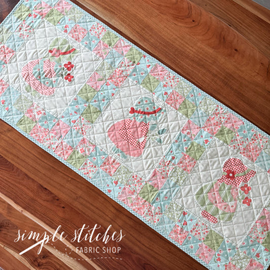Sunbonnet Bloom & Grow Runner Kit - Green Backing