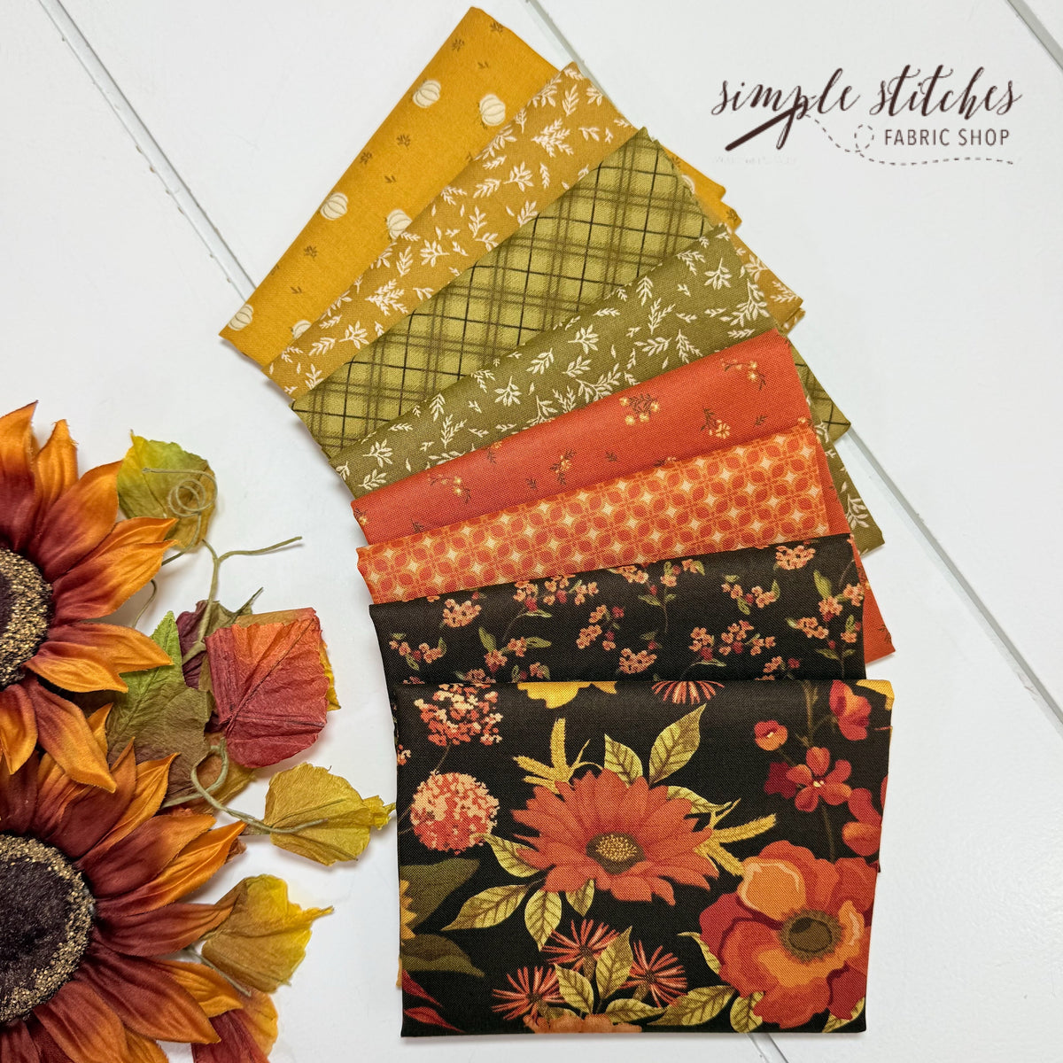 Bountiful Simple Bundle (8) Fat Quarter Bundle