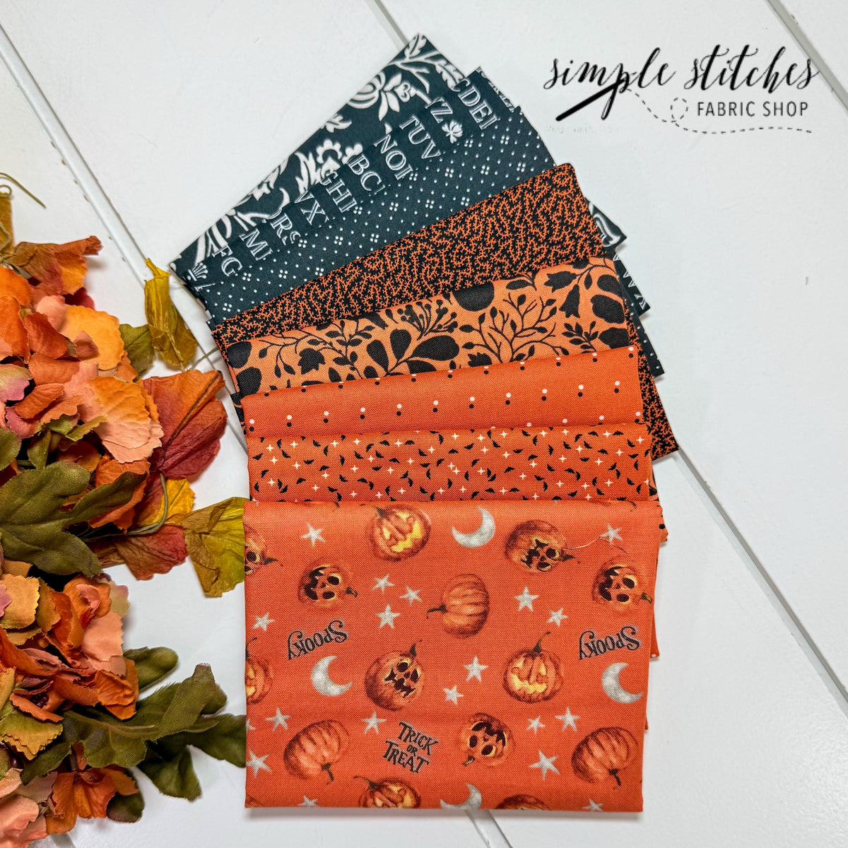 Spooky Pumpkins Simple Bundle (8) Fat Quarter Bundle