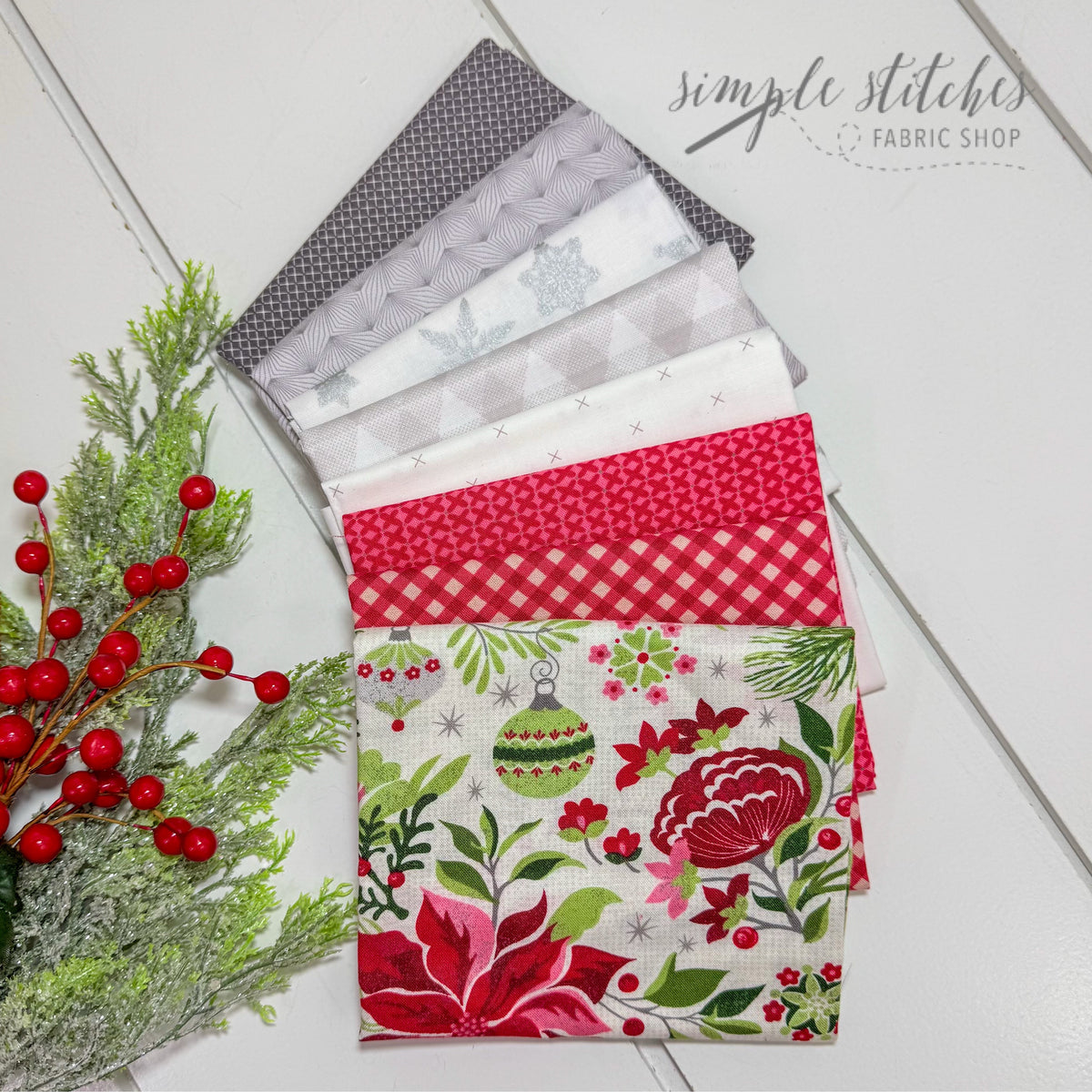 Frosted Poinsettia Simple Bundle (8) Fat Quarter Bundle