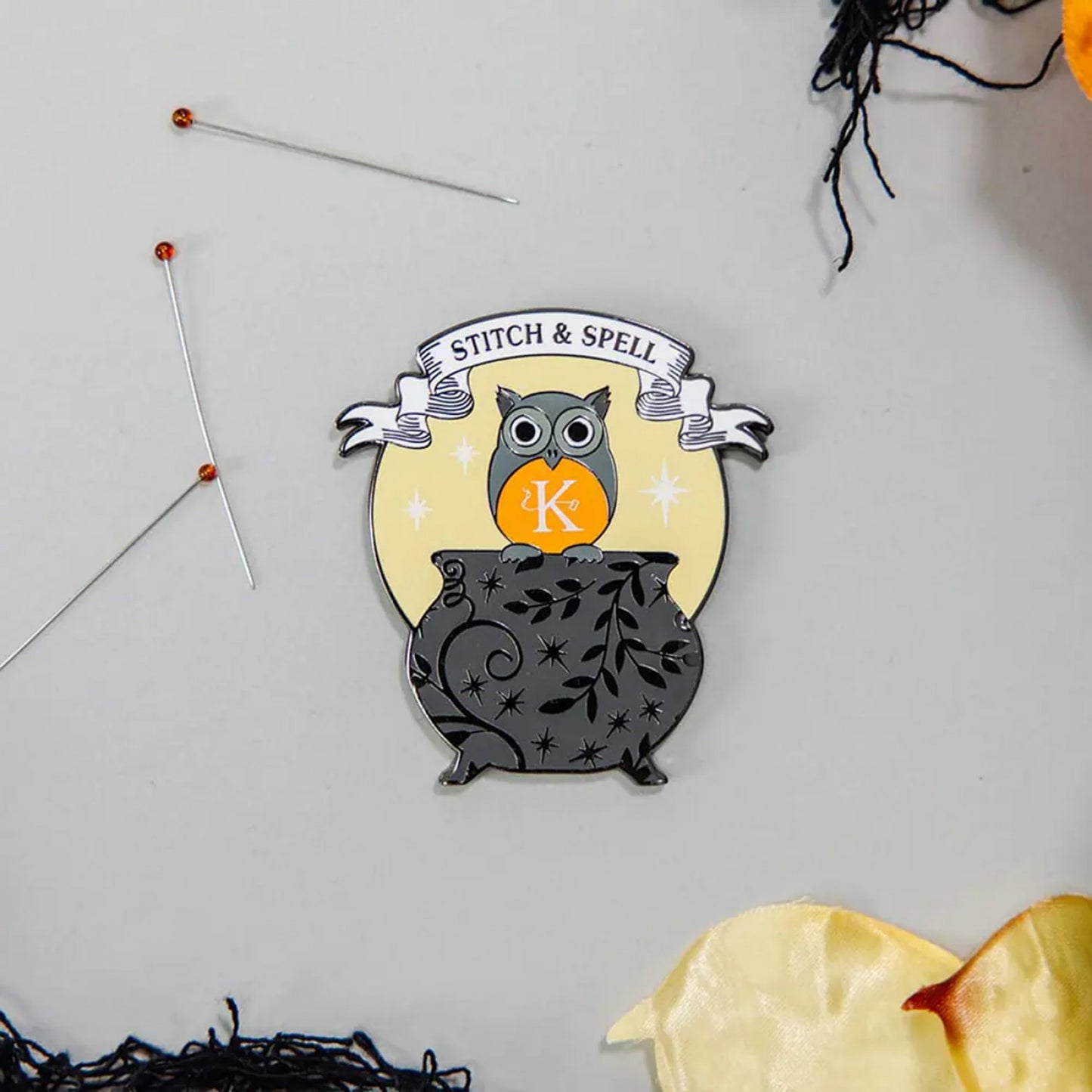 Pumpkins & Potions Magnetic Needle Minder from Kimberbell