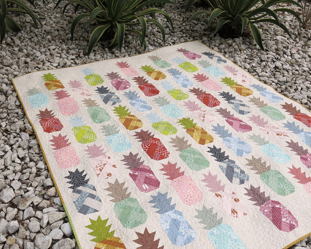 Pineapple Farm Pillow Kit
