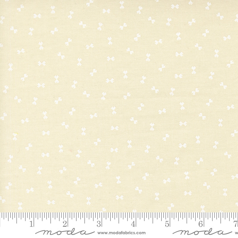 Handmade Sweetness Porcelain Wh Yardage for Moda - 31795 41- PRICE PER 1/2 YARD