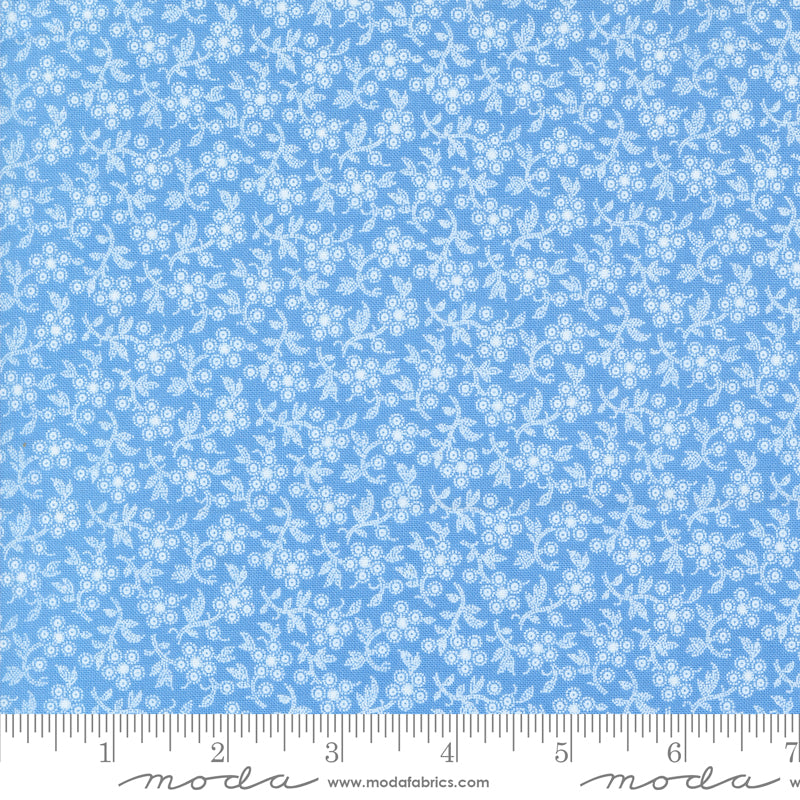 Denim Daisies Daisy Fields Stonewashed Ydg for Moda - 35386 16 - PRICE PER 1/2 YARD