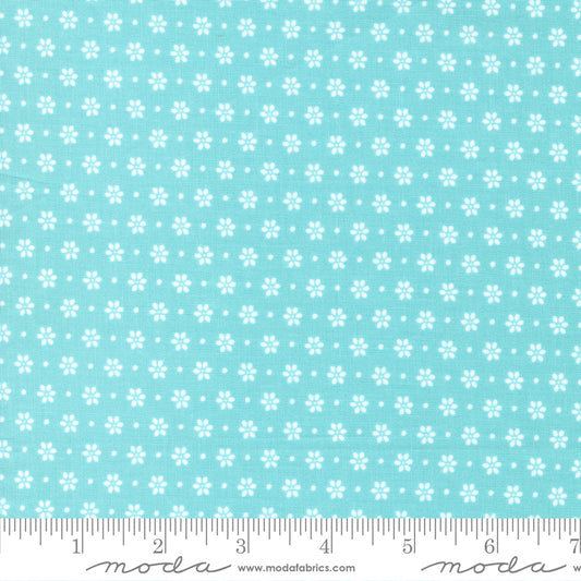Bountiful Blooms Daisy Ditsy Dot Spray Yardage for Moda - 37664 18- PRICE PER 1/2 YARD