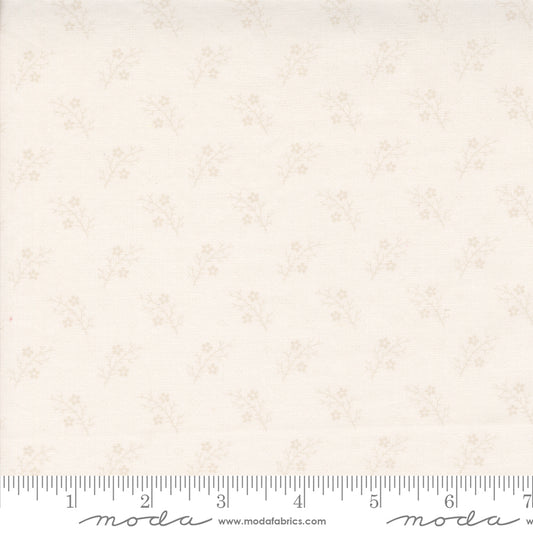 Itty Bitty BG Gath Off White Yardage by Moda 49289 12 - PRICE PER 1/2 YARD