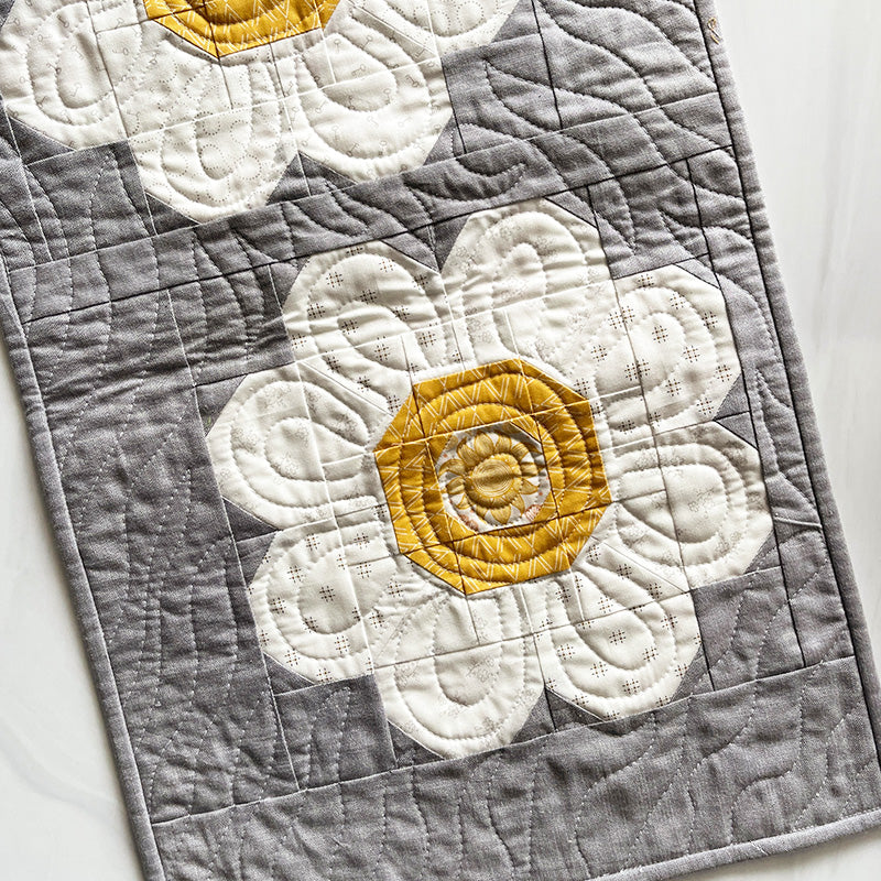 Bloomberg Table Runner Paper Pattern by Branch & Blume