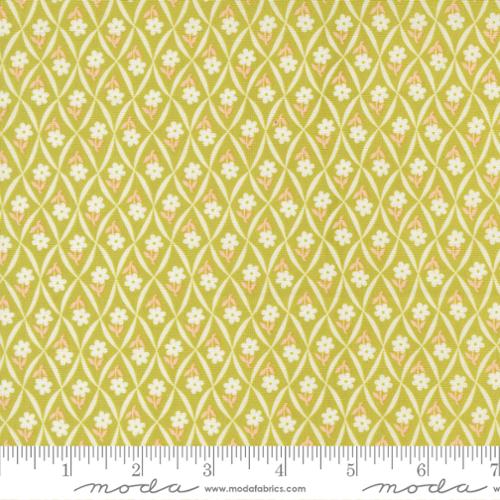 Rosie Green Apple Yardage for Moda - 35426 20 - PRICE PER 1/2 YARD