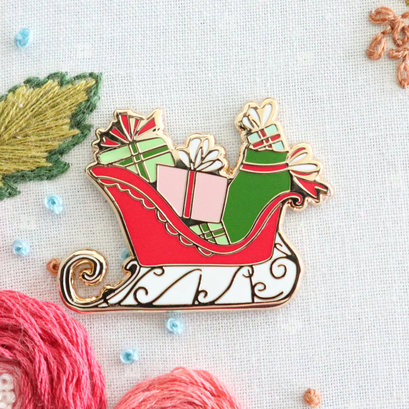 Santa’s Sleigh Magnetic Needle Minder