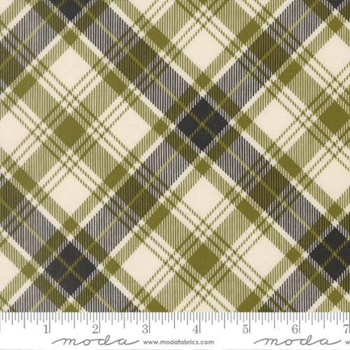 Chilly Christmas Plaid Pine Yardage for Moda - 55715 13 - PRICE PER 1/2 YARD
