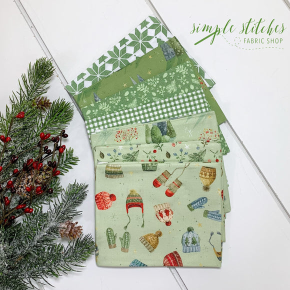 Magical Winterland Green Simple Bundle (7) Fat Quarters