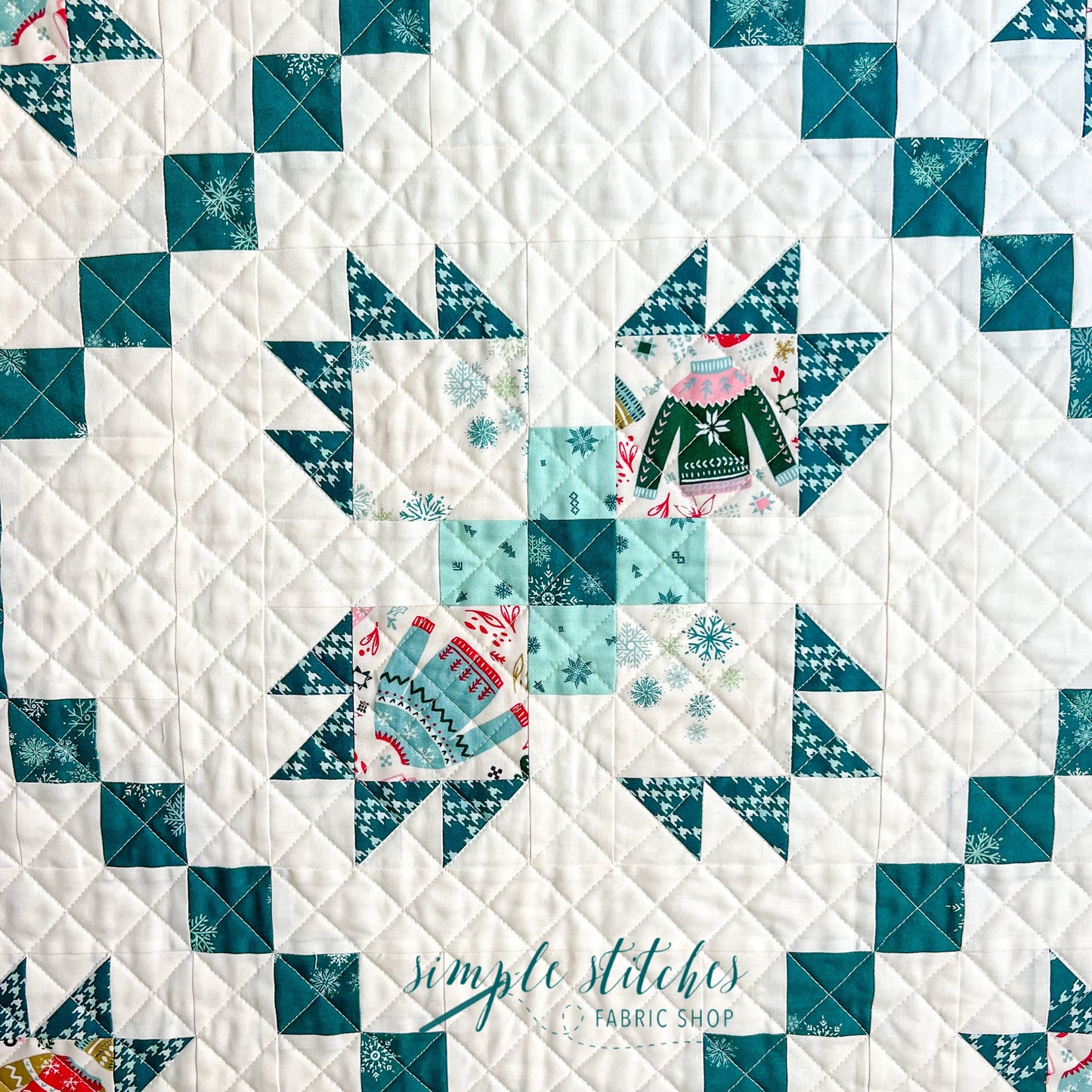 Five Paws Topper PDF Pattern