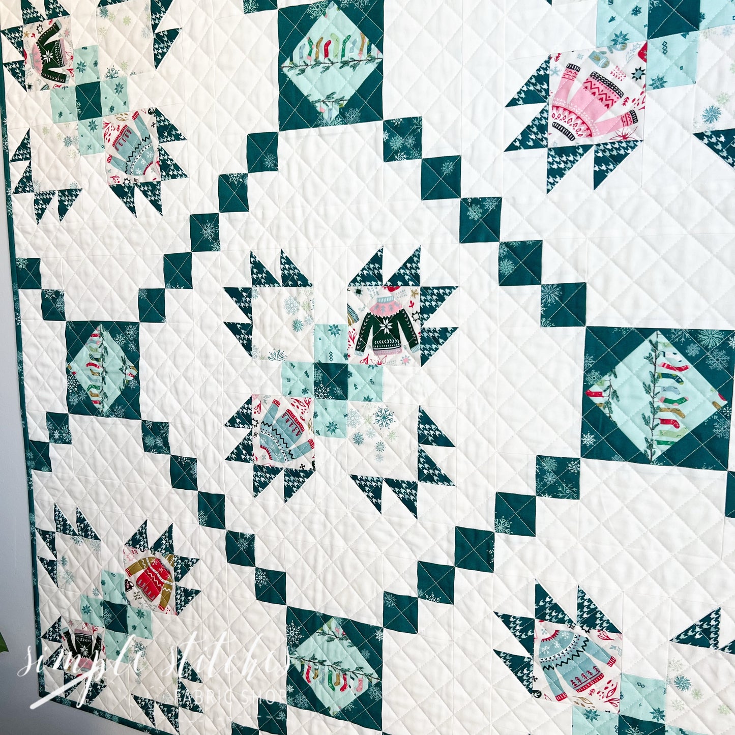 Five Paws Topper PDF Pattern