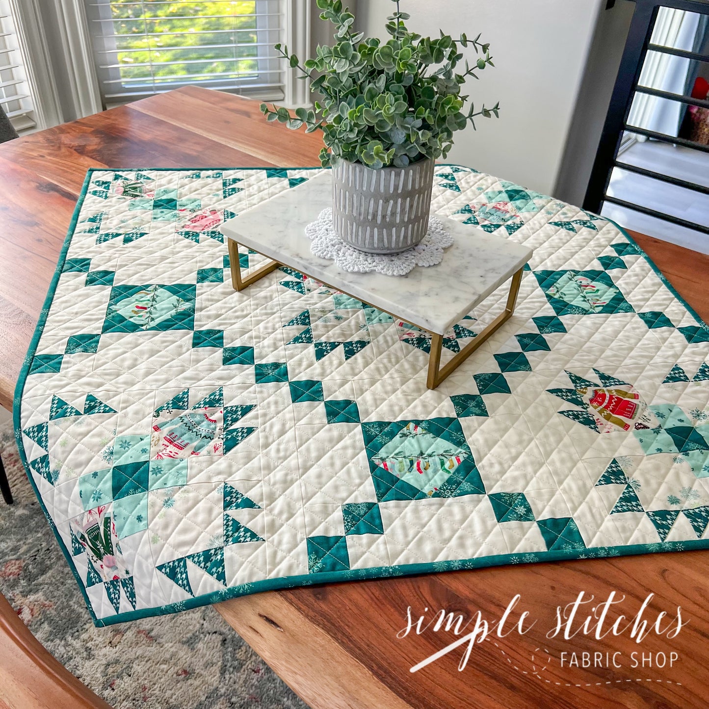 Five Paws Topper PDF Pattern