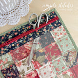 Clearly Charming Pouch - Ambiance