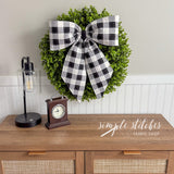 Vintage Charm Bow - Black Gingham