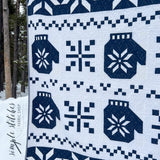 Winterberry Quilt Kit - Navy