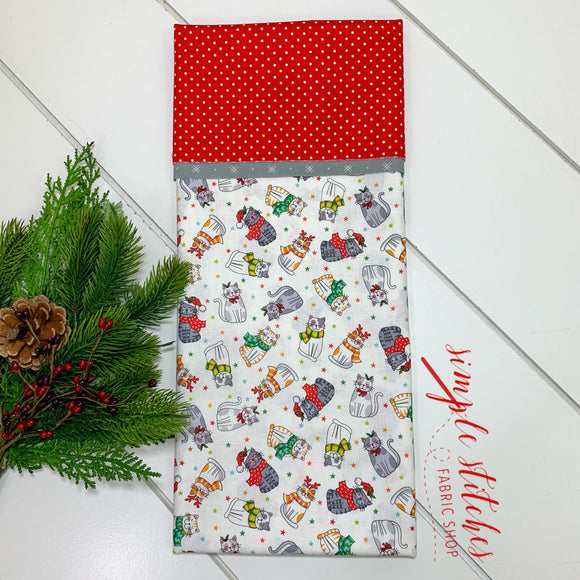 Santa Paws Pillowcase Kit with Free Pattern