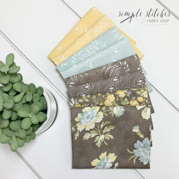 Honeybloom Simple Bundle (8) Fat Quarters