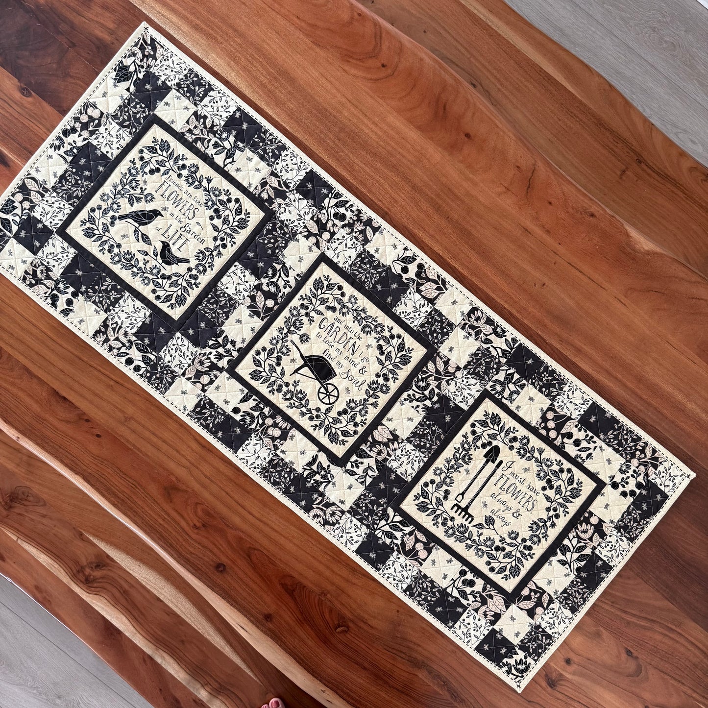 Bloom & Grow Runner PDF Pattern