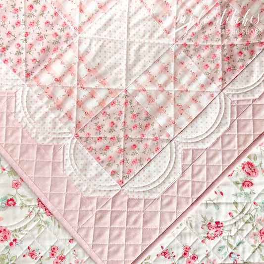 Scalloped Heirloom Topper/Quilt Pattern