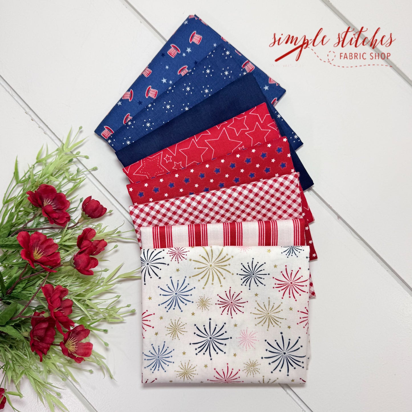 Classic July Simple Bundle (8) Fat Quarter Bundle