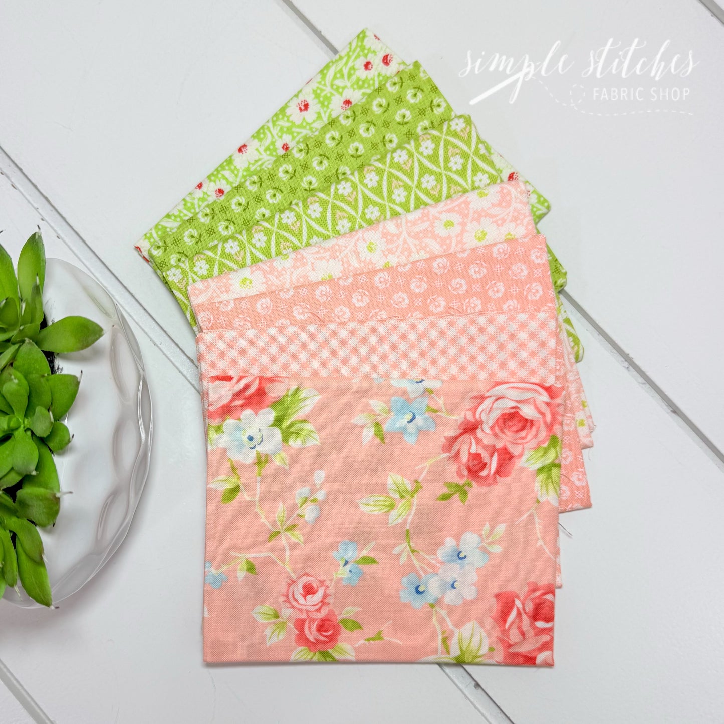 Rosie Simple Bundle (7) Fat Quarter Bundle