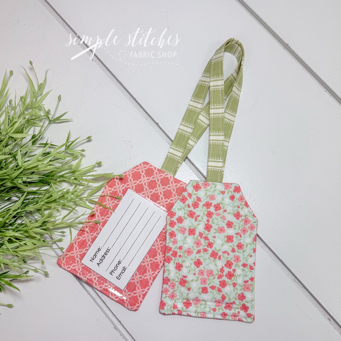 Sunbonnet Small Floral Luggage Tag - made by Janette