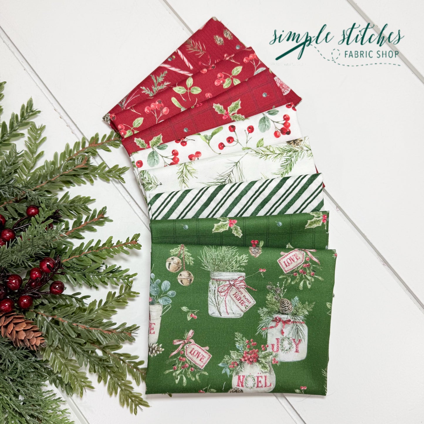 Holiday Spirit Simple Bundle (8) Fat Quarter Bundle