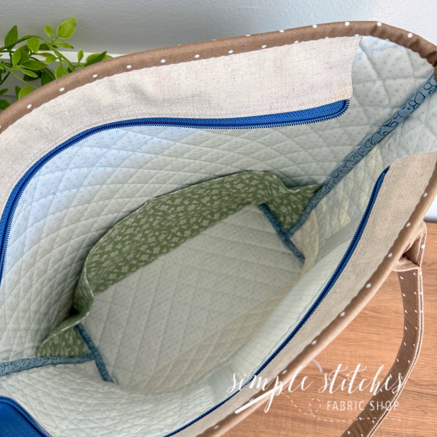 Let's Talk Quilting Stitch & Stow Bag - made by Myra