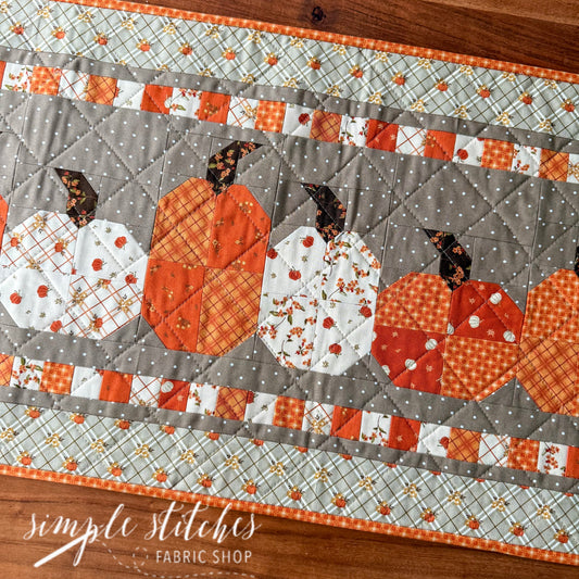 Bountiful Pumpkins In A Row Runner Kit - Green Backing