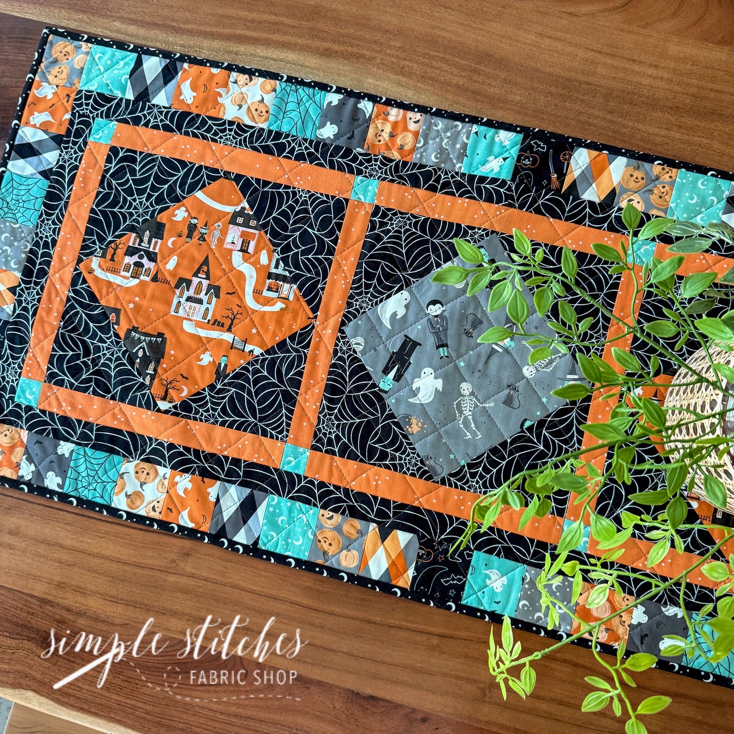 Spooky Hollow Runner Kit