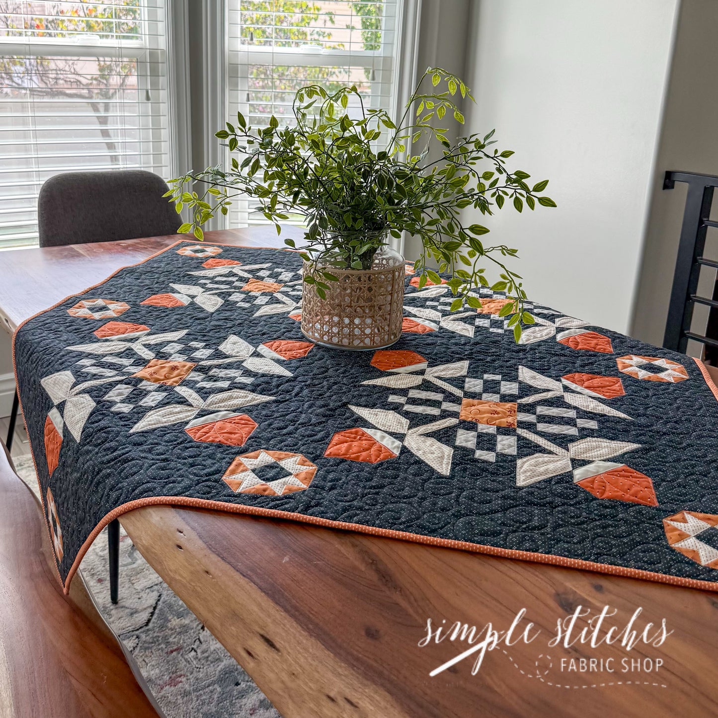Pecan Blossoms Midnight Quilt - Made by Meg