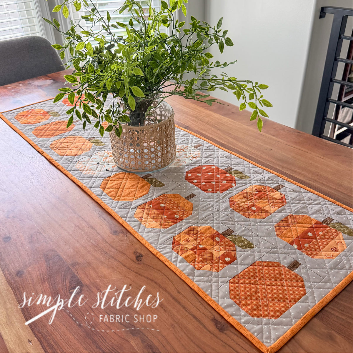 Pumpkins MINI Runner Kit - Dot Backing