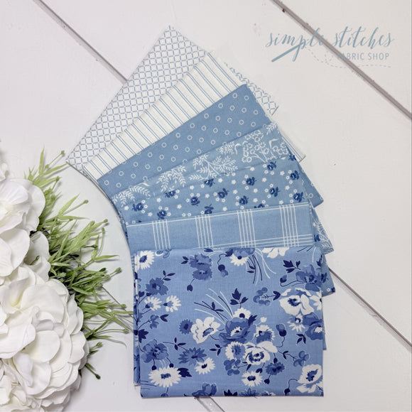 Nantucket Simple Bundle (7) Fat Quarter Bundle