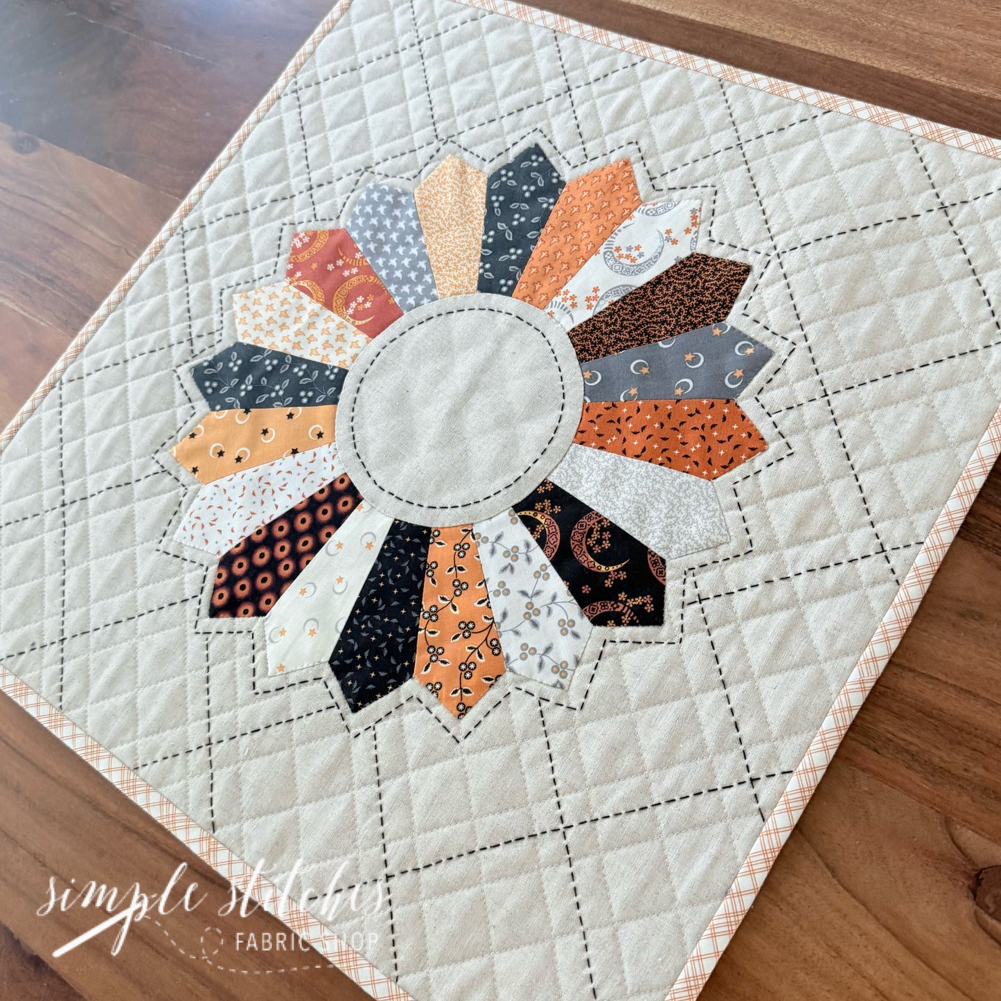 Heirloom Dresden Topper PDF Pattern