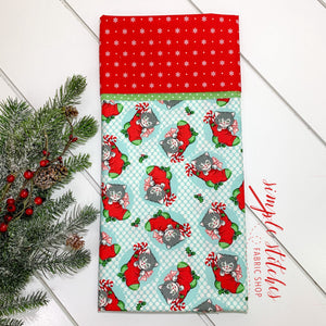 Kitty Christmas Pillowcase Kit with Free Pattern