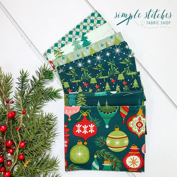 Christmas is in Town Evergreen Simple Bundle (8) Fat Quarters