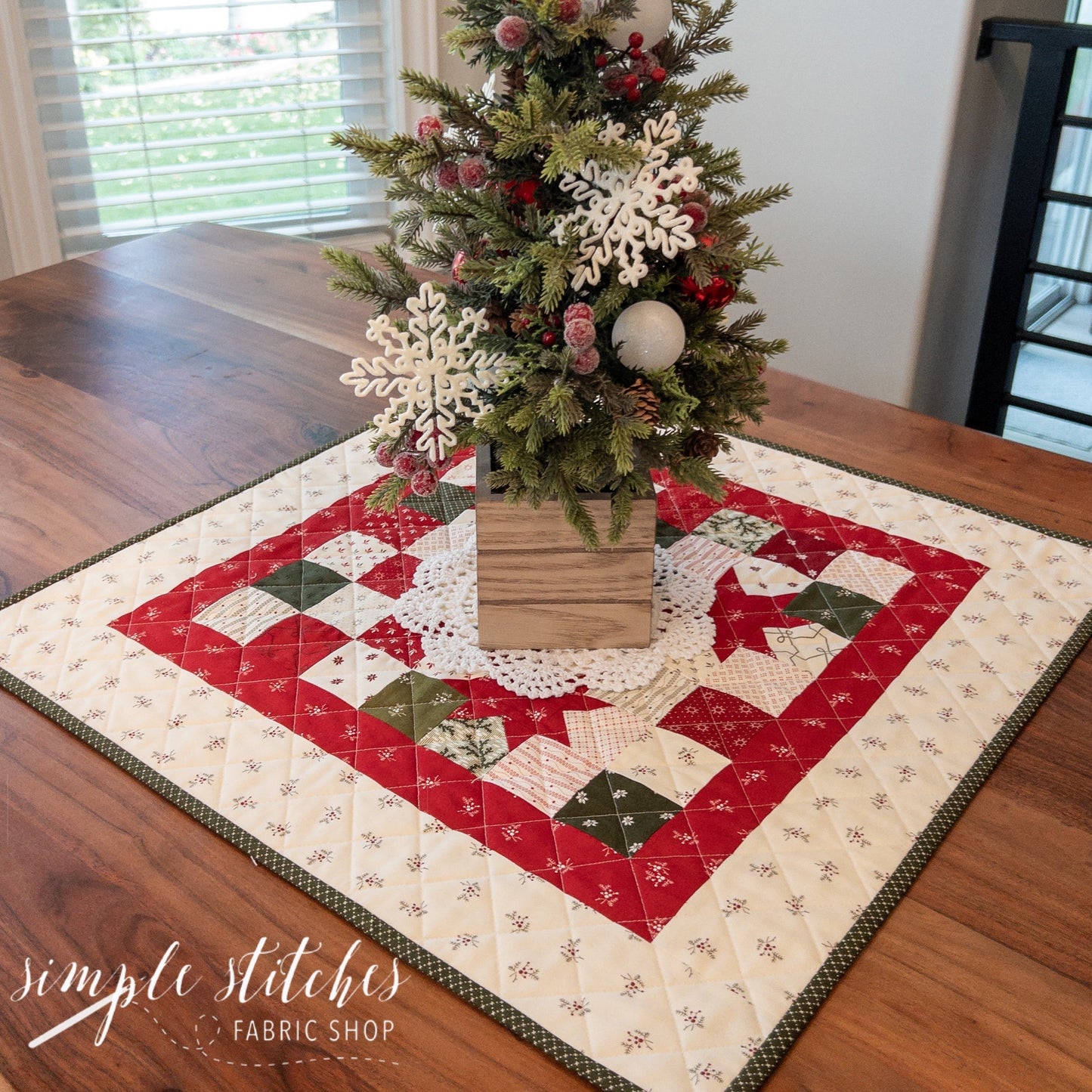 Stars Align Topper PDF Pattern