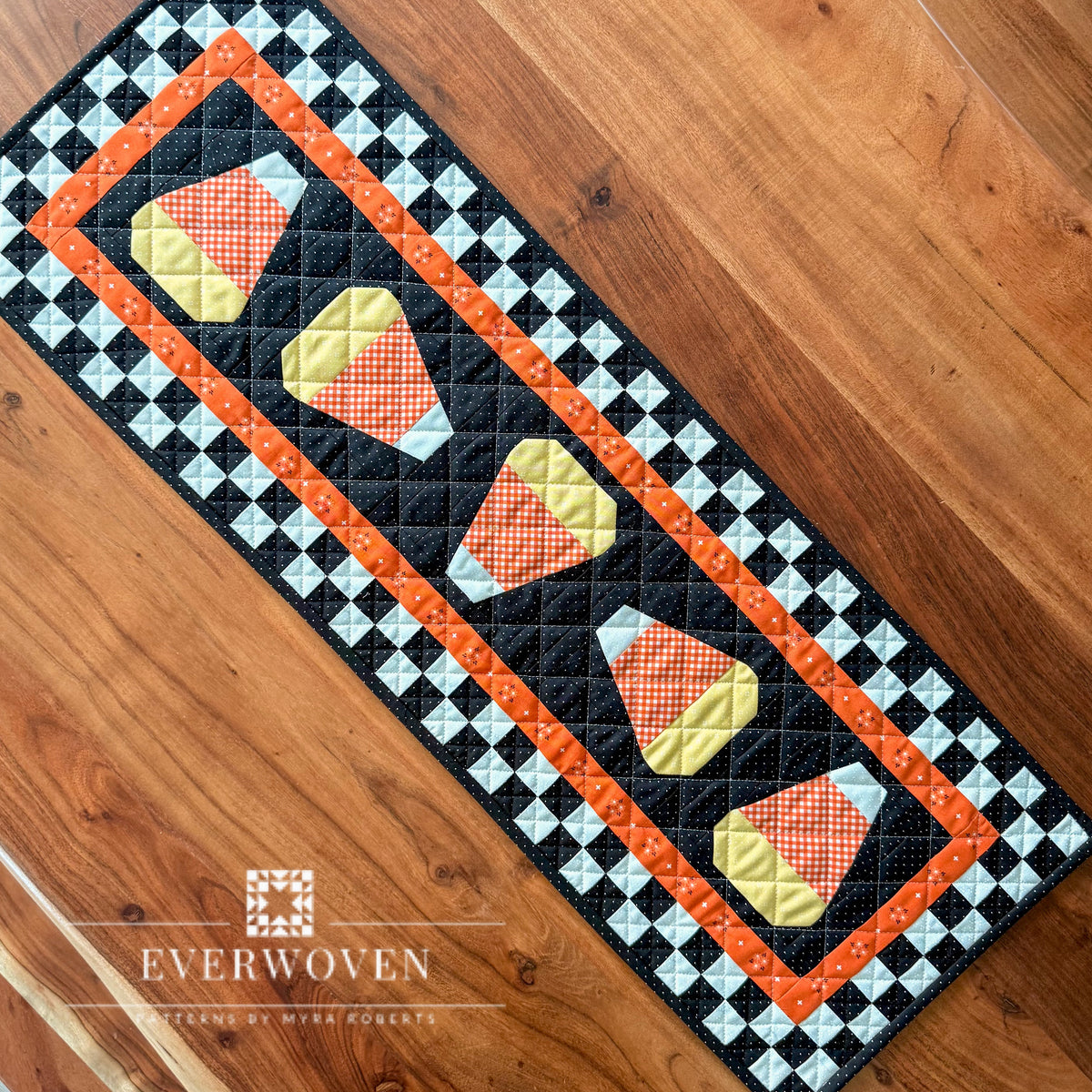 Candy Corn Season Runner & Pillow Pattern