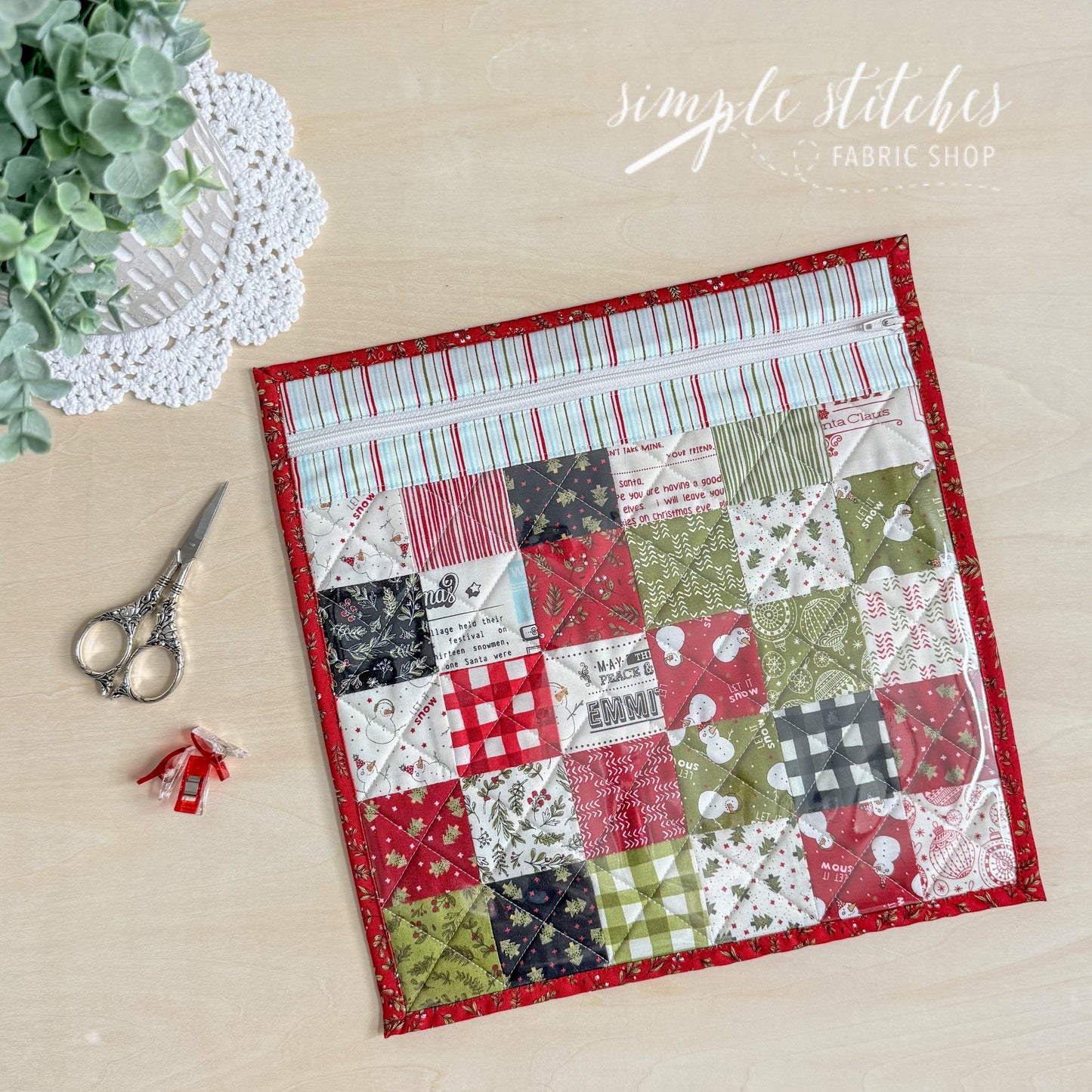 Emmitt & Ivy Clearly Charming Pouch - made by Myra