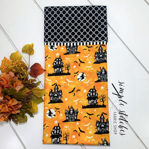 Haunted Houses Pillowcase Kit with Free Pattern