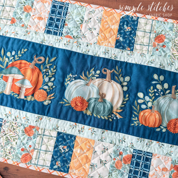 Navy Around the Edge Runner - Navy Pumpkin Backing
