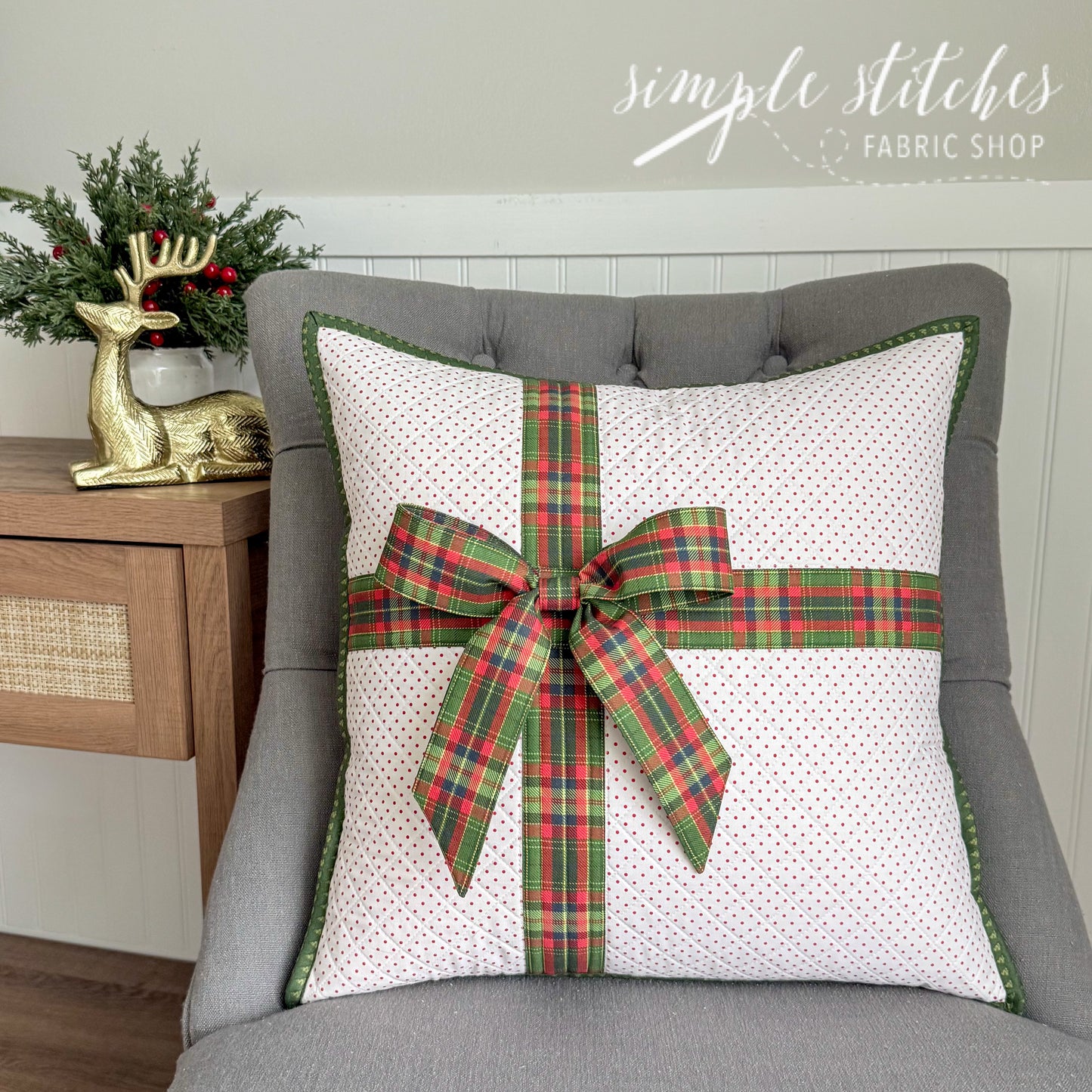 Merry Little Present Pillow Pattern