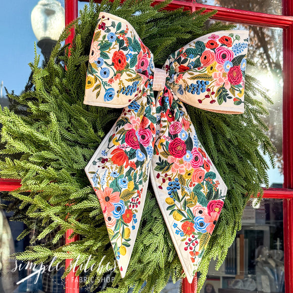 Vintage Charm Bow - made by Myra