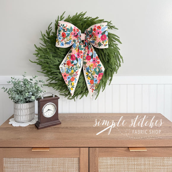 Vintage Charm Bow - made by Myra