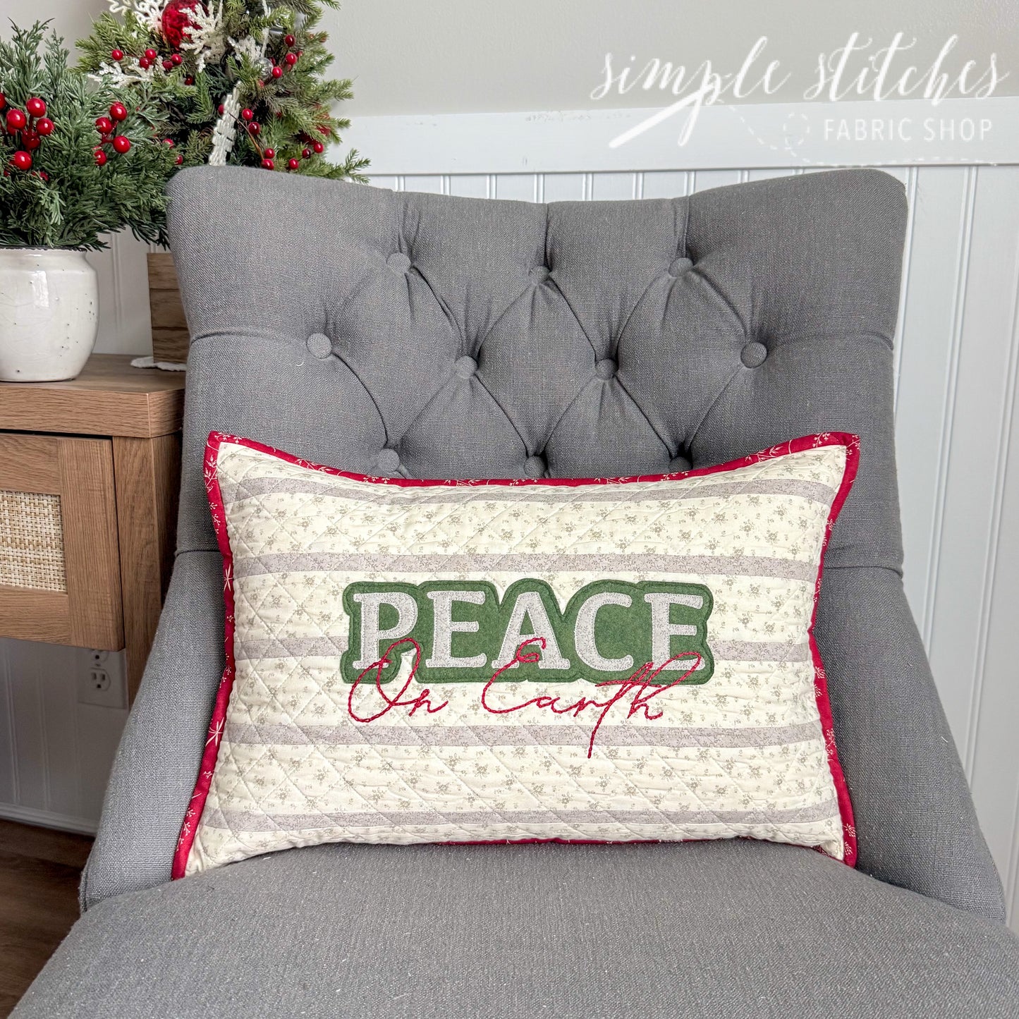 Holiday Heritage Pillows Kit - Snowflake
