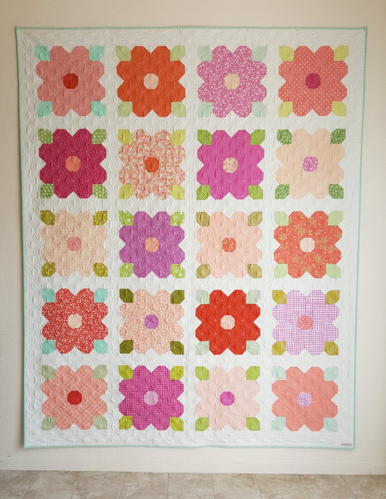 Summer Blossoms Quilt Kit