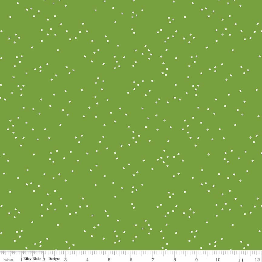 Blossoms Holly Yardage for RBD C715 HOLLY- PRICE PER 1/2 YARD